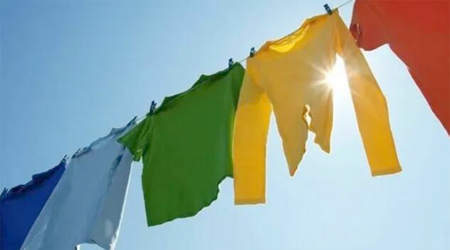 家用衣服烘干機(jī)與太陽晾曬干衣相比，哪種更節(jié)省能源？