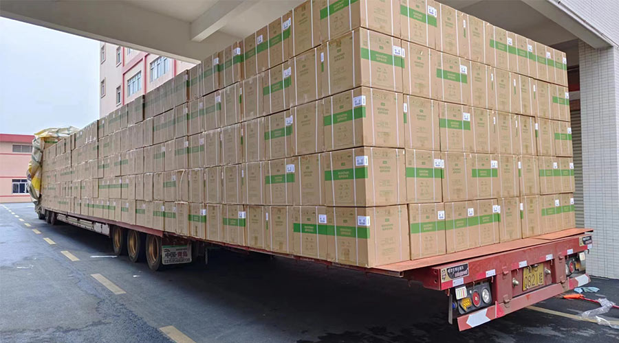 場面壯觀！國內(nèi)某知名品牌客戶2000臺波輪洗衣機高效裝柜完畢