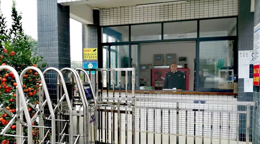 擔(dān)當(dāng)與責(zé)任！金環(huán)電器保安春節(jié)堅(jiān)守崗位